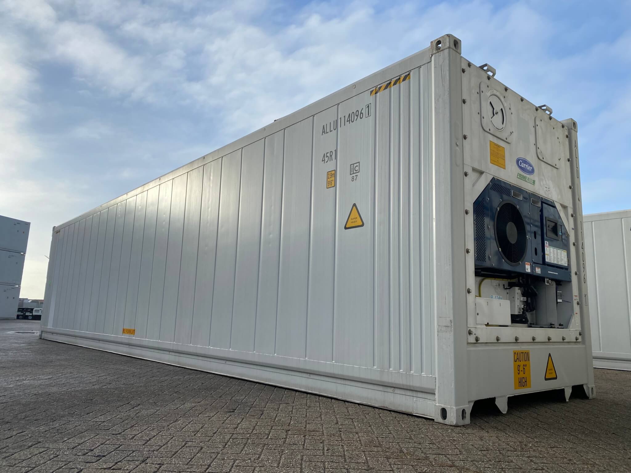 40ft High Cube Reefer Container – Ton Ton Shipping Containers